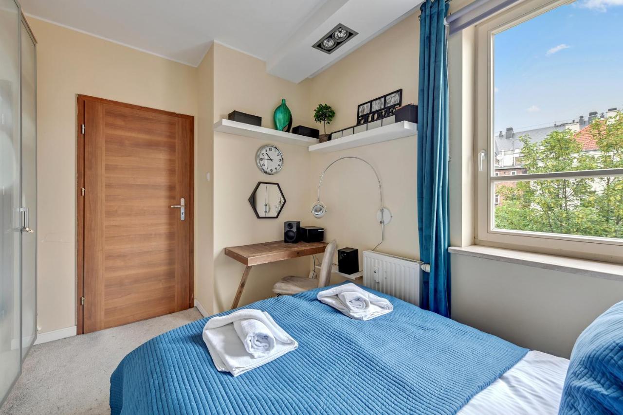 Апартаменти Apartament Pod Trzema Niebieskimi Kaczorami Гданськ Екстер'єр фото